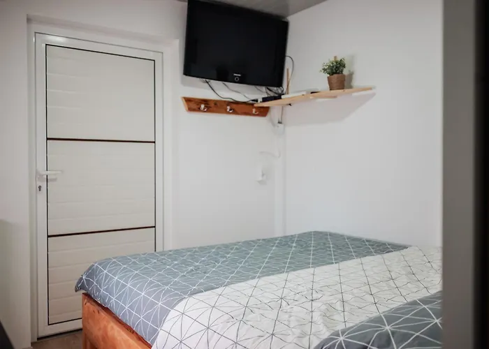 シャレー Koca Ob Ribniku