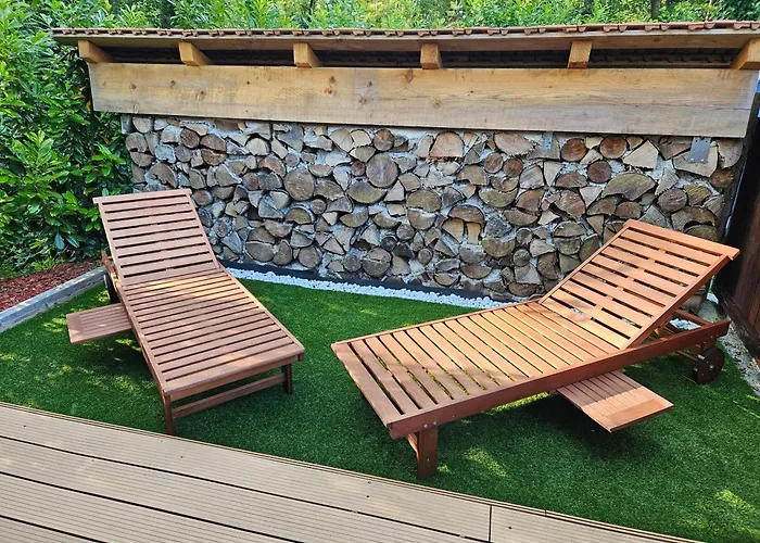 Koca Ob Ribniku شاليه Ponikva